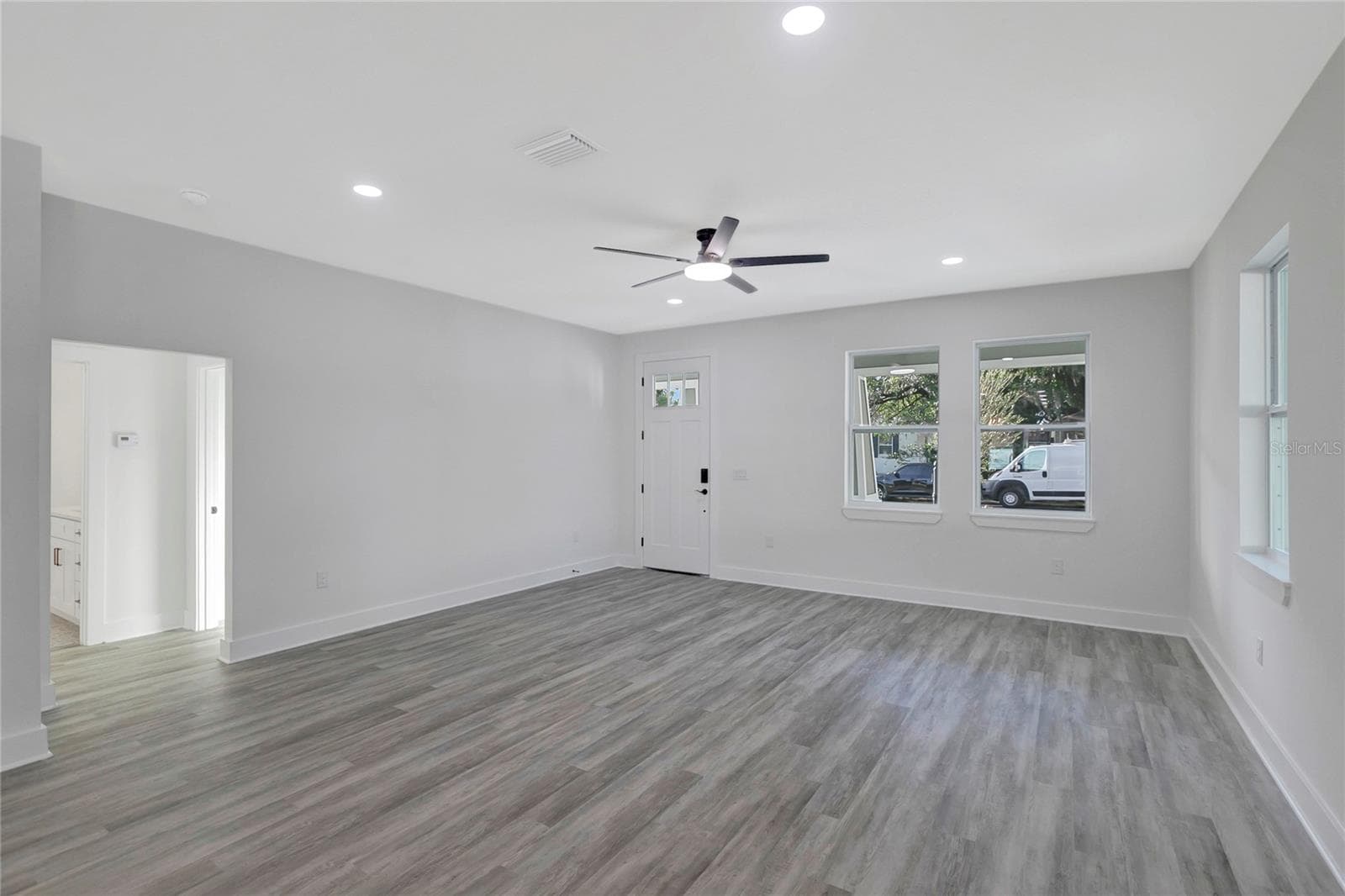Single Family Residence at 508 E JAMES ST, TAMPA, photo 12 of 47