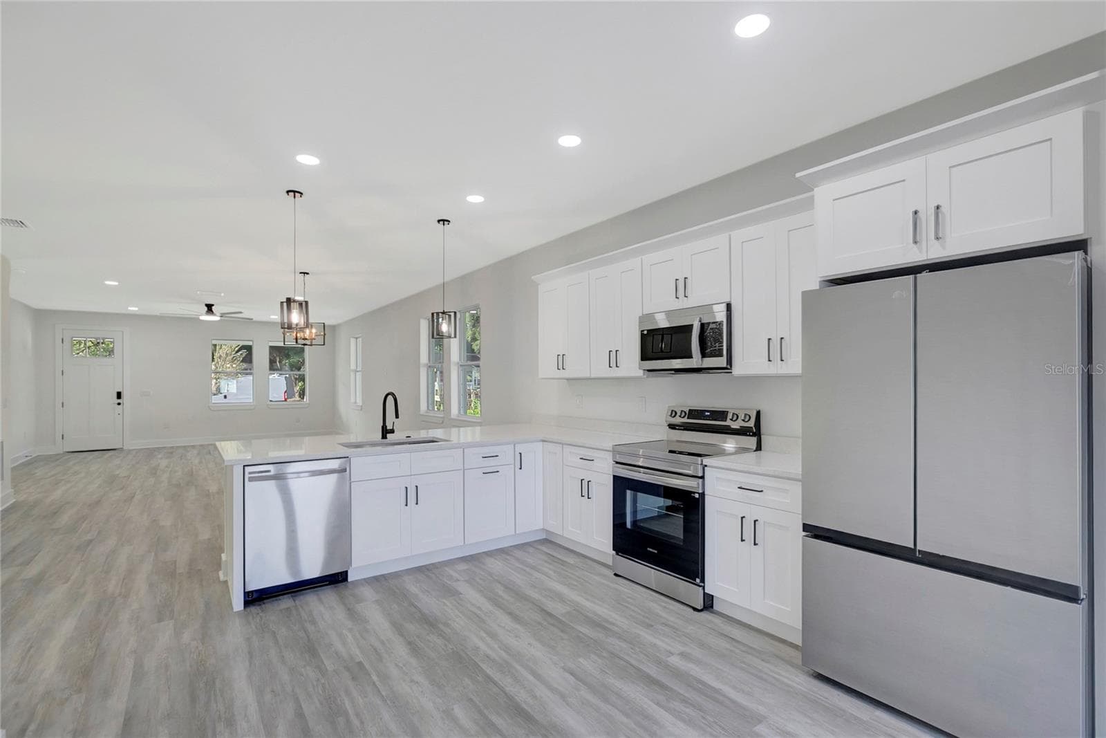 Single Family Residence at 508 E JAMES ST, TAMPA, photo 18 of 47