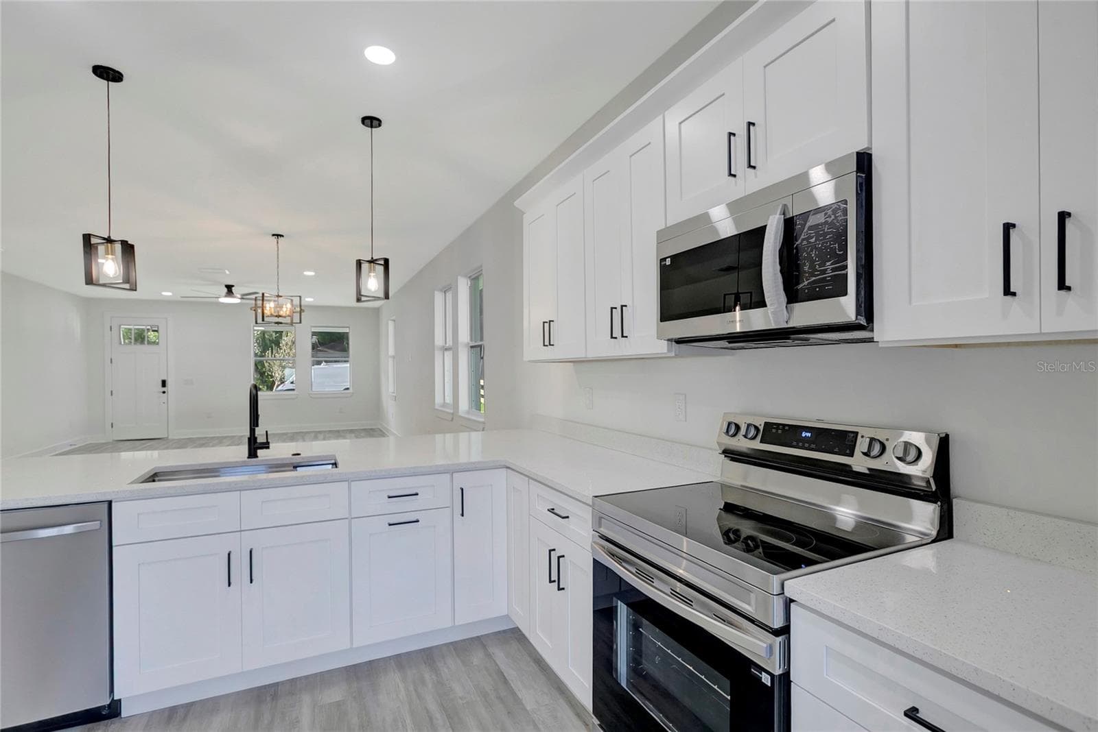 Single Family Residence at 508 E JAMES ST, TAMPA, photo 19 of 47