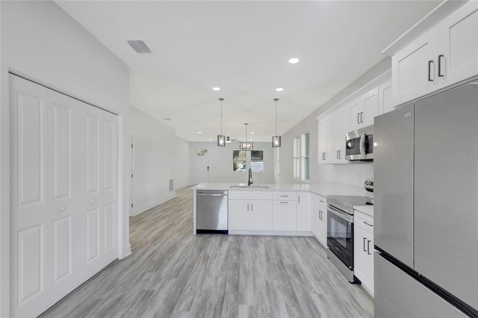 Single Family Residence at 508 E JAMES ST, TAMPA, photo 22 of 47