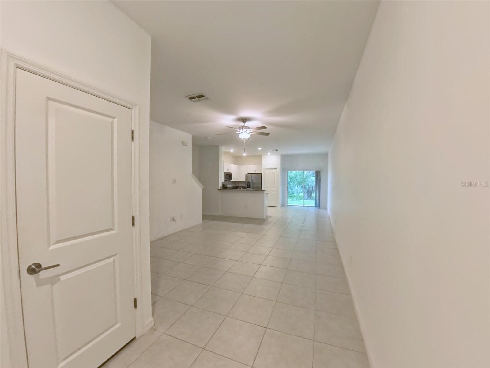Townhouse at 14-25-20-0130-00000-2140 TRUMPET HONEYSUCKLE WAY, SAN ANTONIO, photo 6 of 18