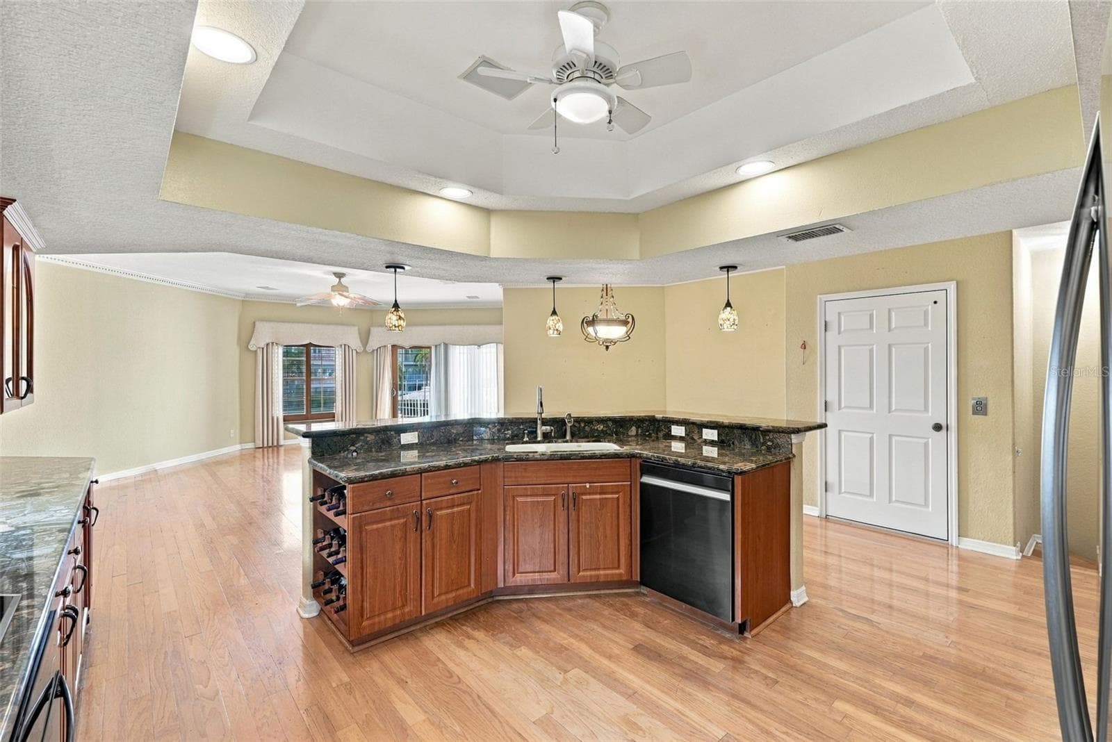 Townhouse at 9227 CAPTIVA CIR, ST PETE BEACH, photo 18 of 63