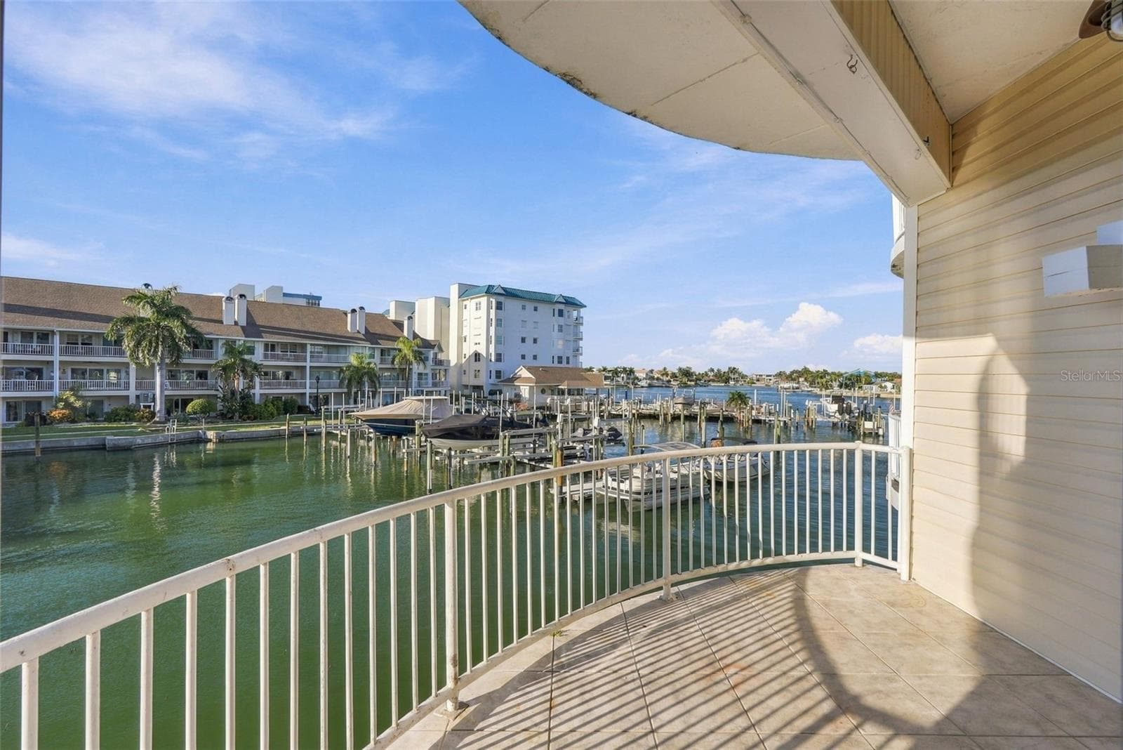 Townhouse at 9227 CAPTIVA CIR, ST PETE BEACH, photo 19 of 63