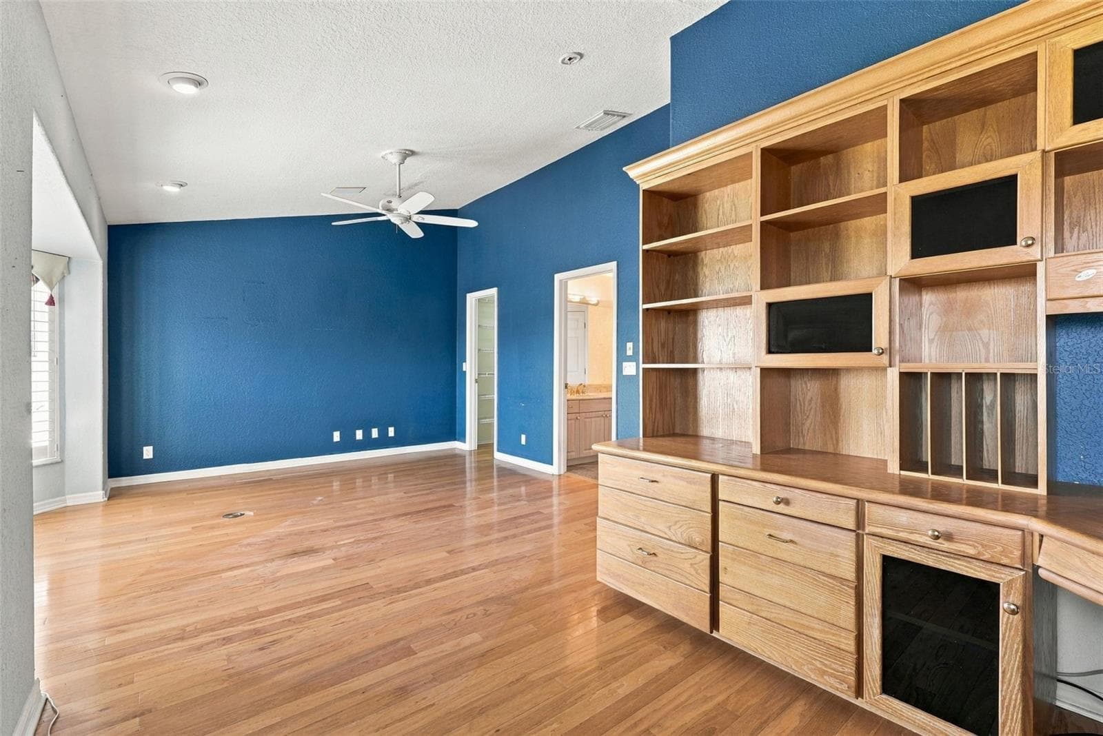 Townhouse at 9227 CAPTIVA CIR, ST PETE BEACH, photo 30 of 63