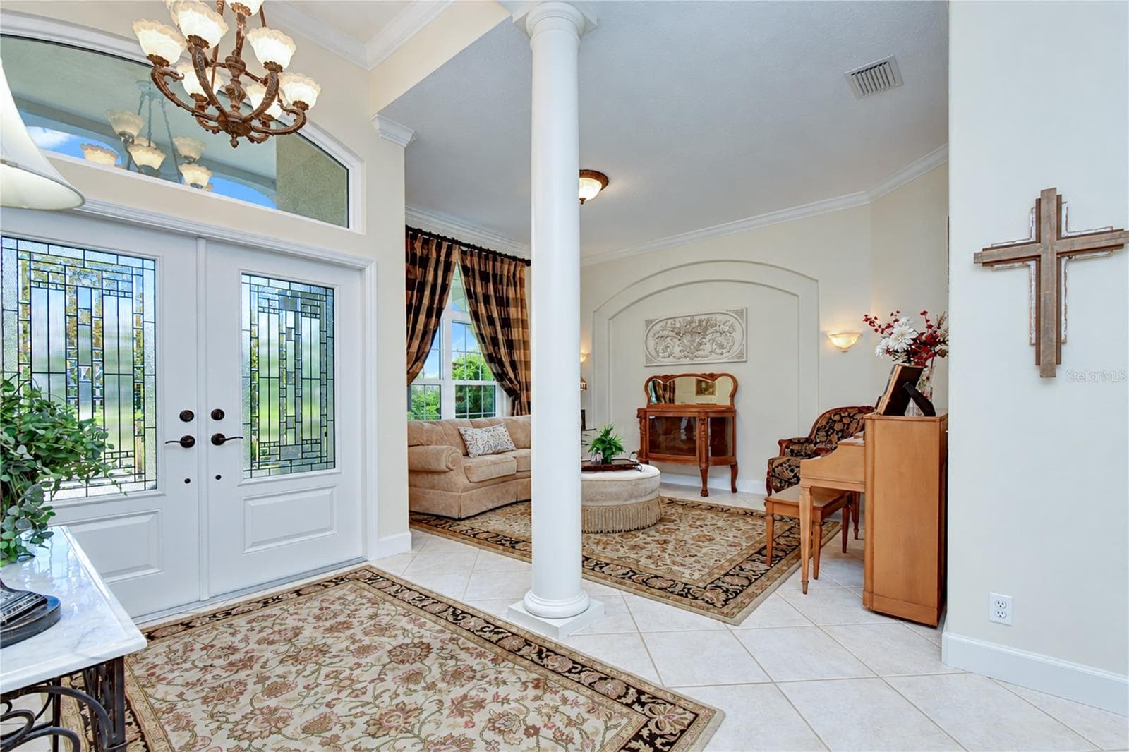 Single Family Residence at 5513 KEELER OAK ST, LITHIA, photo 14 of 132
