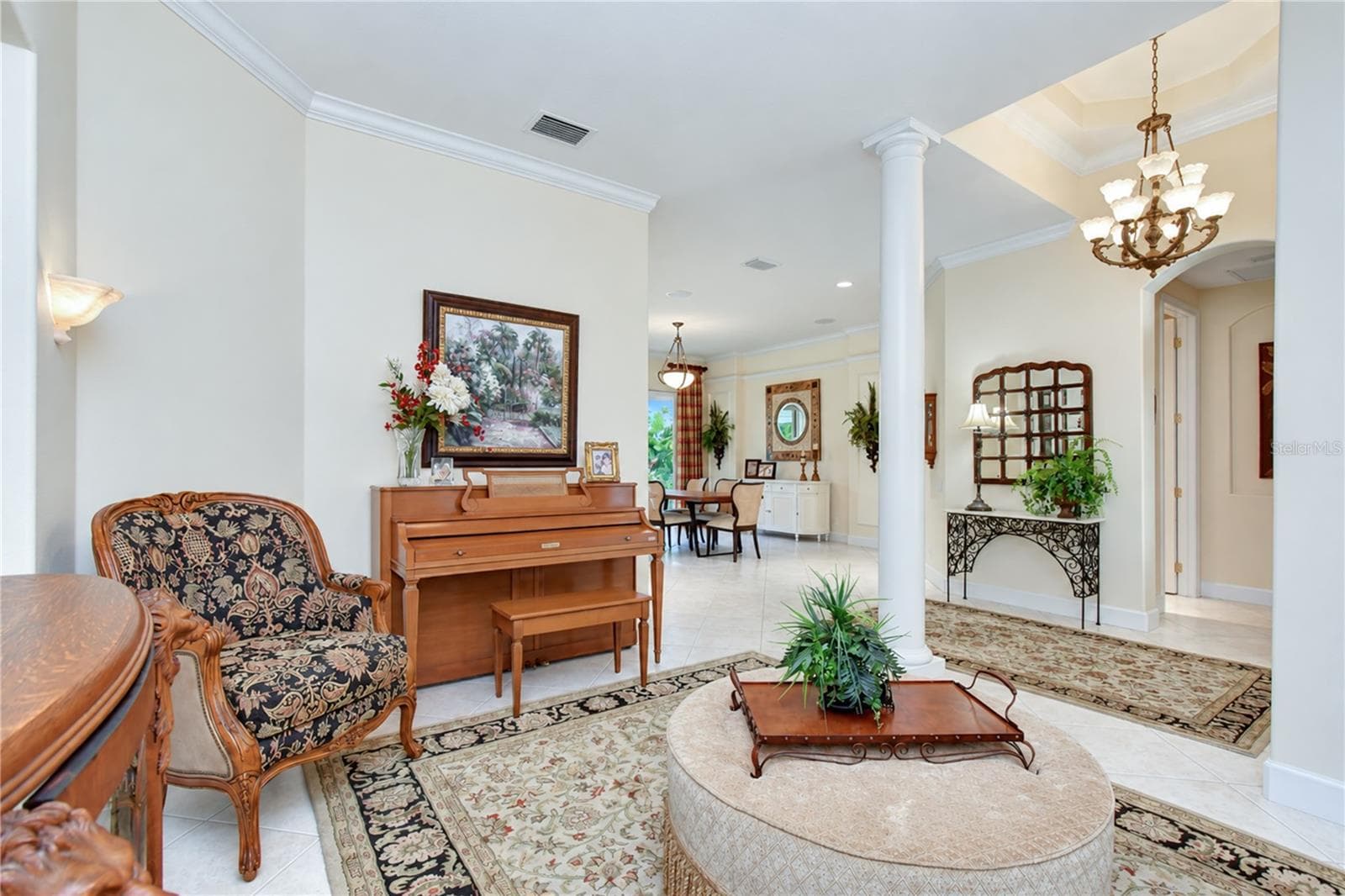 Single Family Residence at 5513 KEELER OAK ST, LITHIA, photo 18 of 132