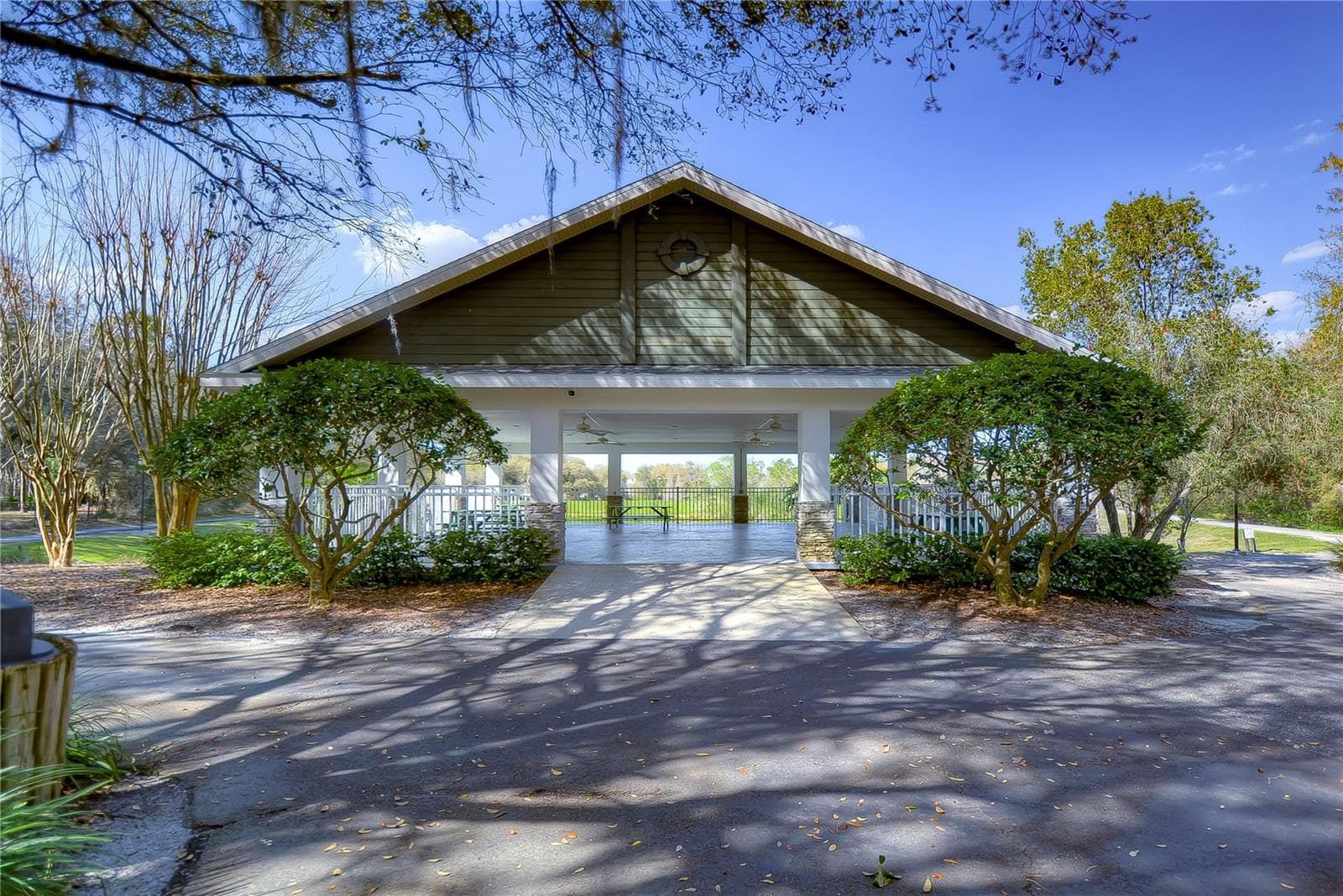 Single Family Residence at 5513 KEELER OAK ST, LITHIA, photo 128 of 132