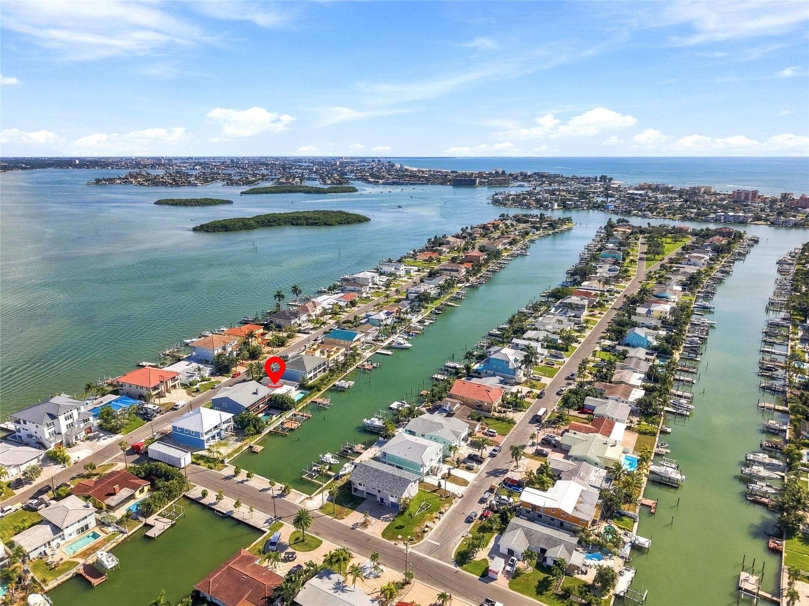 Johns Pass Ave Canal - 556 JOHNS PASS AVE, MADEIRA BEACH