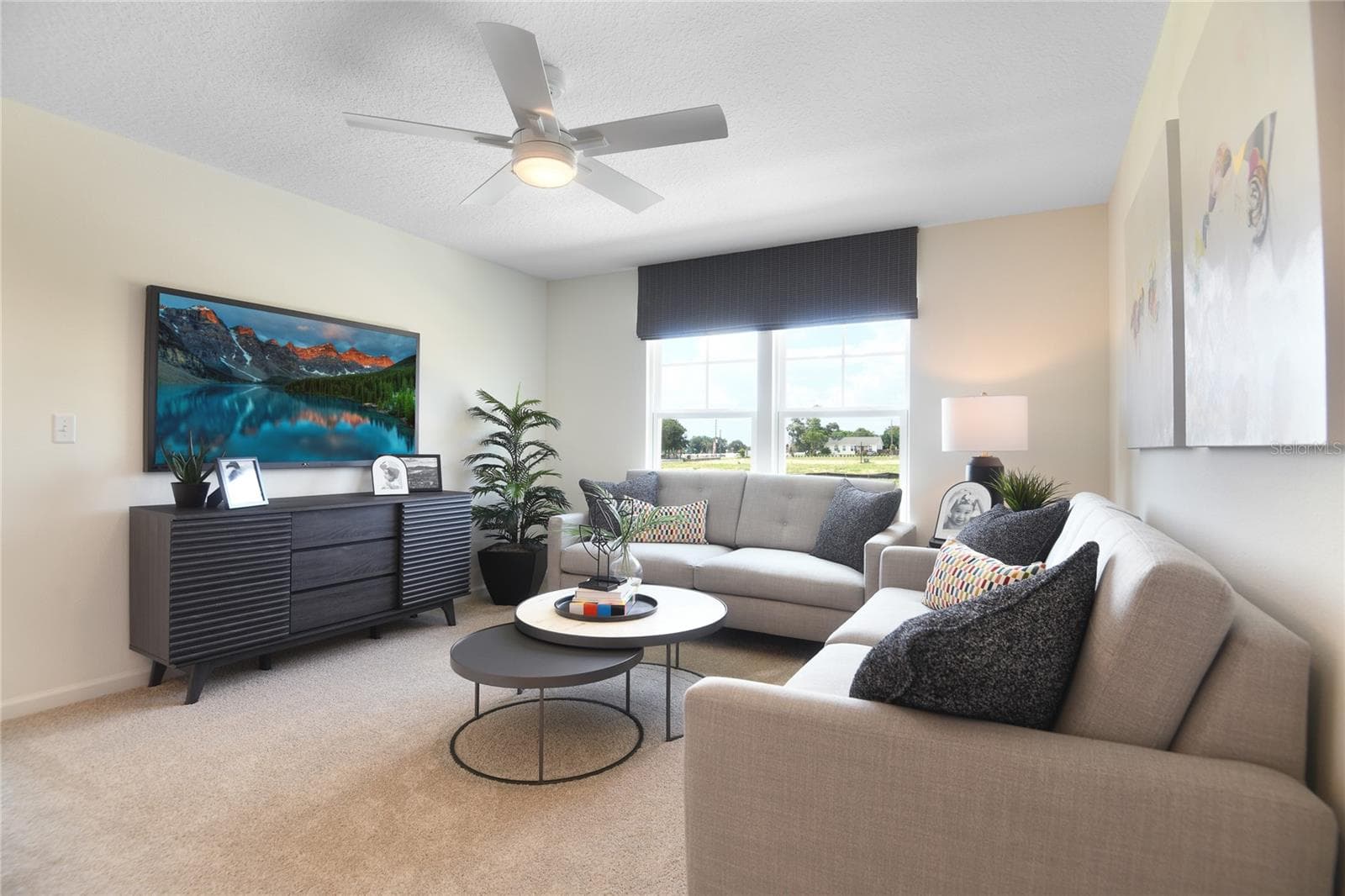 Single Family Residence at 194 BLUE STAR CT, TAVARES, photo 13 of 25