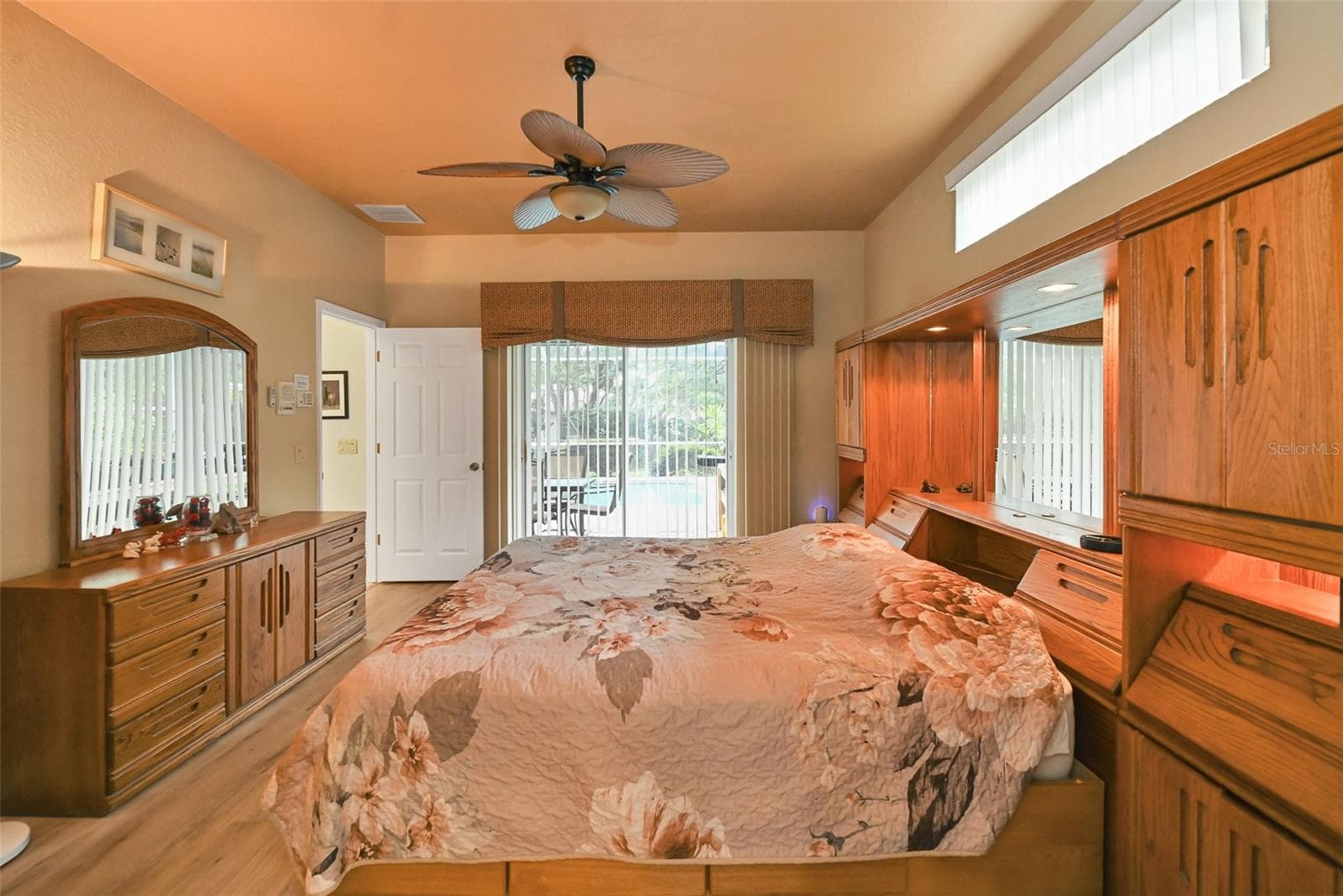 Single Family Residence at 11384 NEWINGTON AVE, SPRING HILL, photo 19 of 56