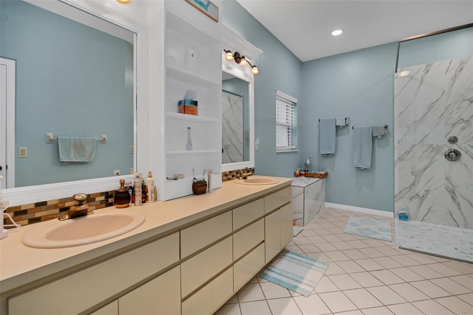 Single Family Residence at 11384 NEWINGTON AVE, SPRING HILL, photo 20 of 56