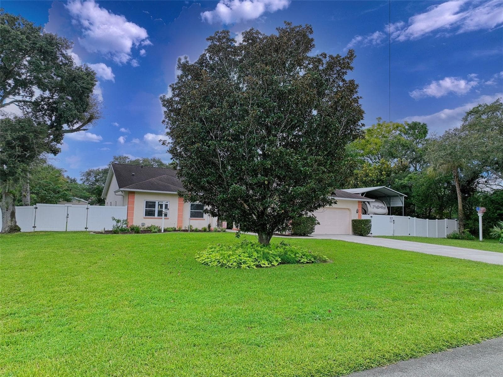 Single Family Residence at 11384 NEWINGTON AVE, SPRING HILL, photo 48 of 56