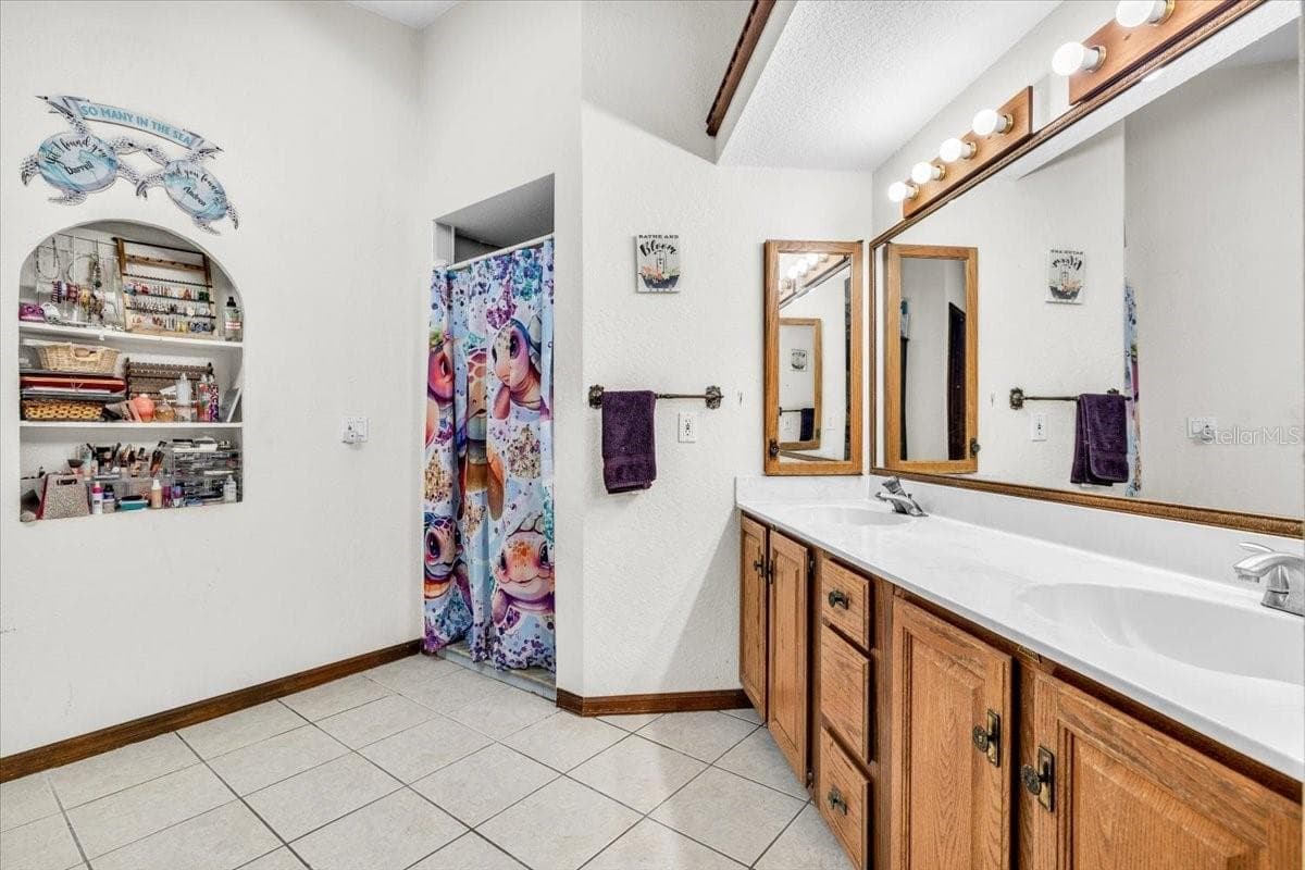 Single Family Residence at 3222 LEAMINGTON ST, PORT CHARLOTTE, photo 19 of 62