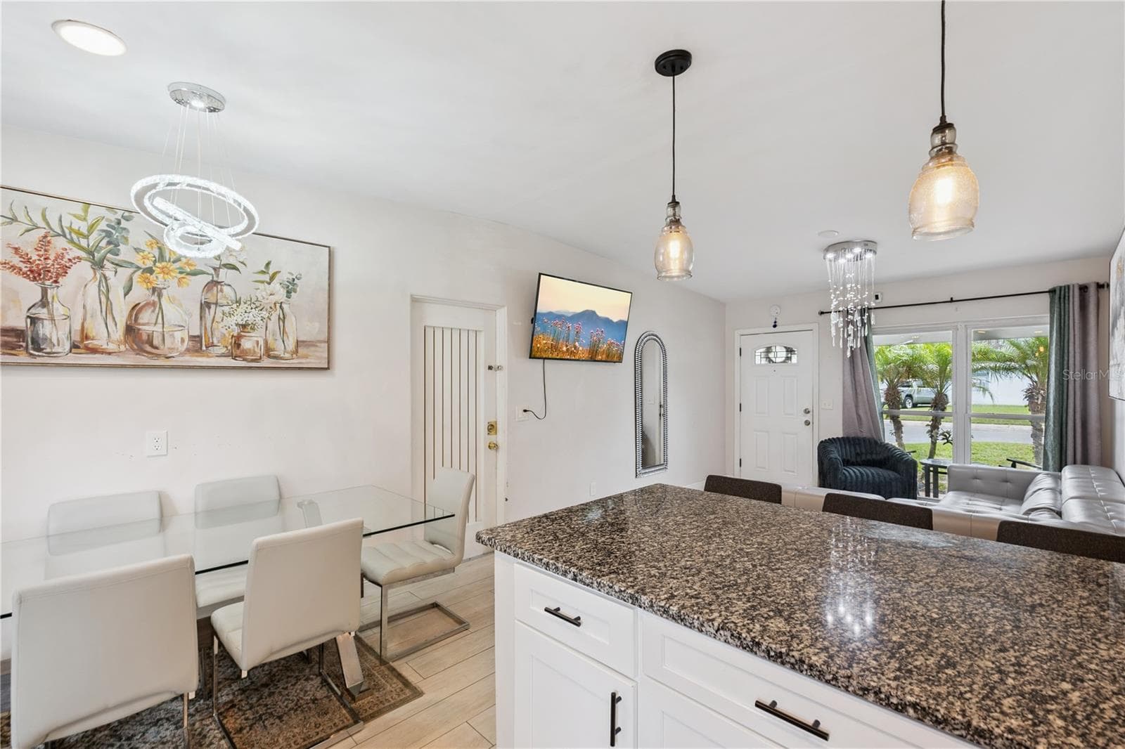 Single Family Residence at 1718 W GRANT ST, ORLANDO, photo 6 of 21