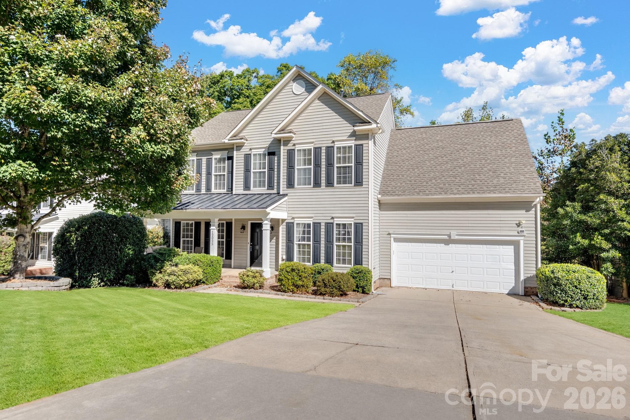 Single Family Residence at 12025 Harmon Lane, Charlotte, photo 2 of 34