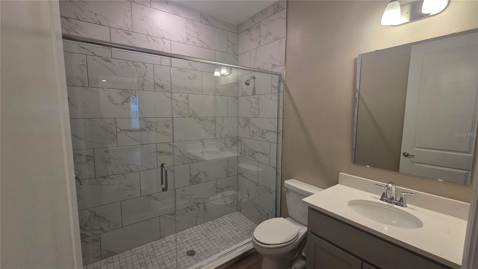 Secondary Bath - 10 ELDER CT W, HOMOSASSA