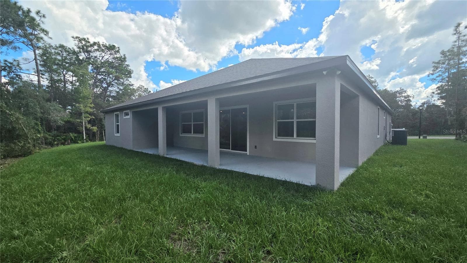 Covered Lanai with Spacious Backyard - 10 ELDER CT W, HOMOSASSA