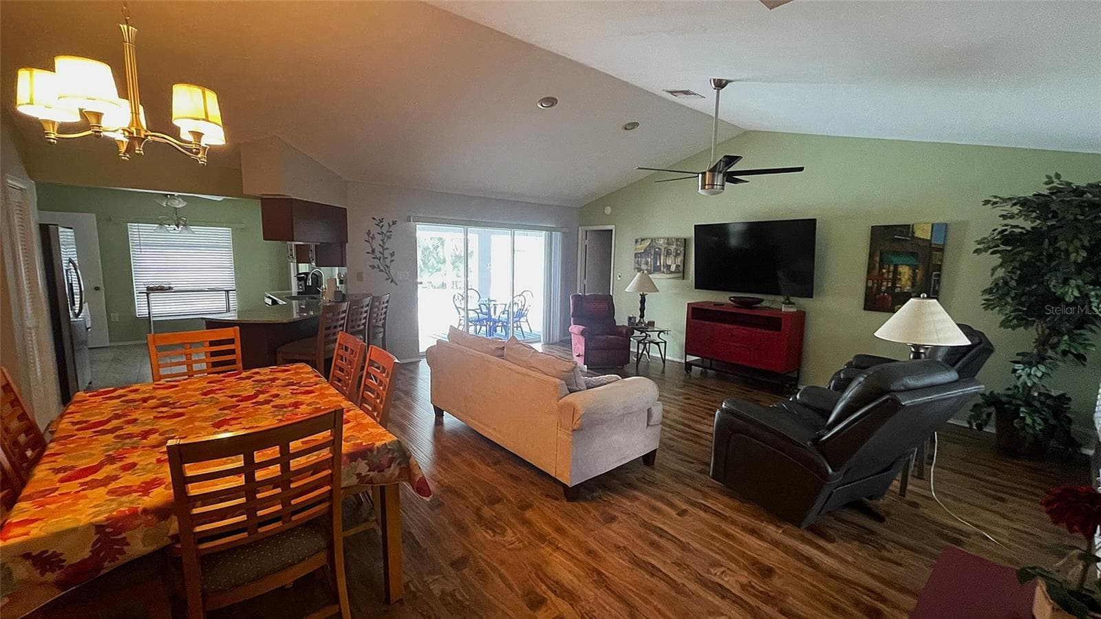 Open Concept Living & Dining Area - 1009 LABELLE TER NW, PORT CHARLOTTE