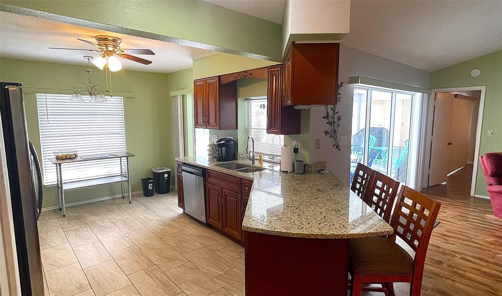 Kitchen - 1009 LABELLE TER NW, PORT CHARLOTTE