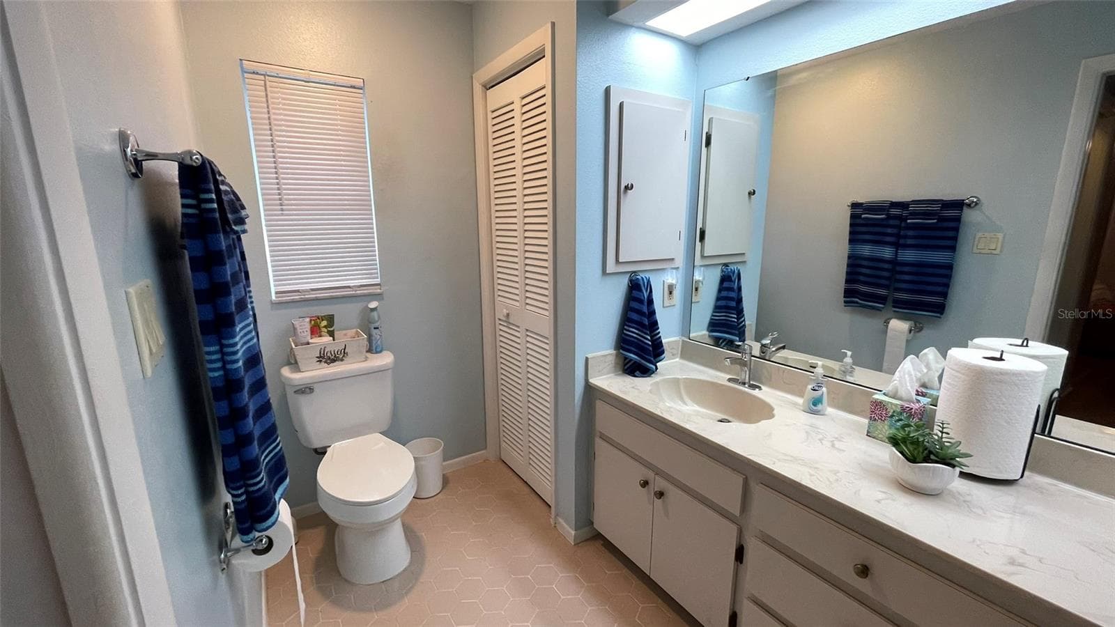 Primary bathroom - 1009 LABELLE TER NW, PORT CHARLOTTE
