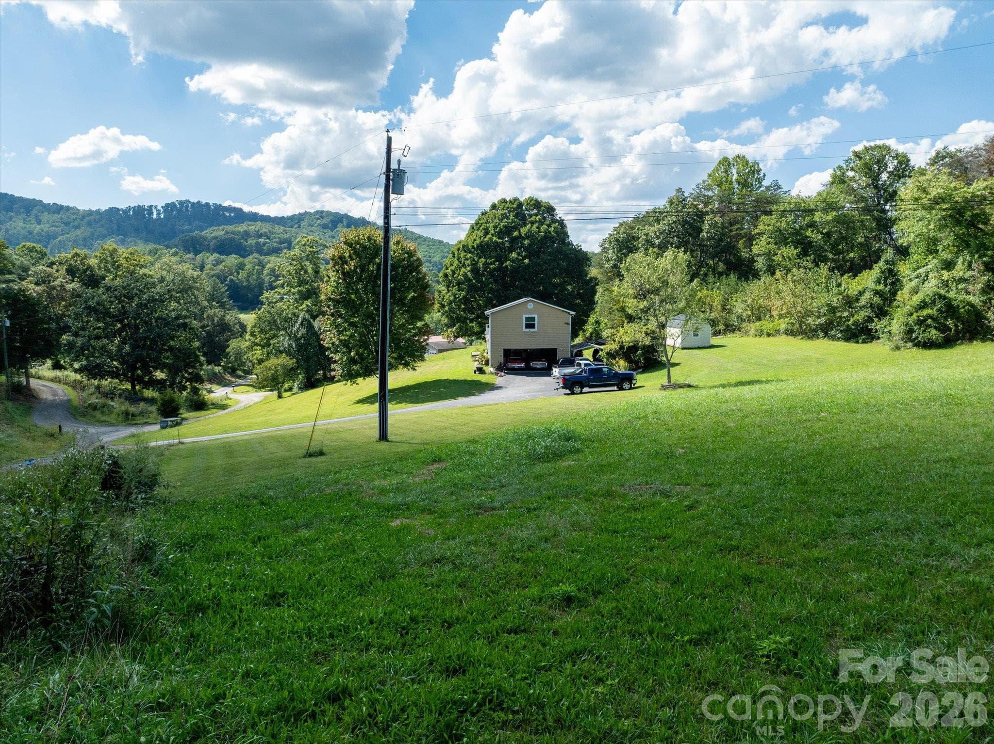 Single Family Residence at 20 Cedar Farm Road, Asheville, photo 25 of 38