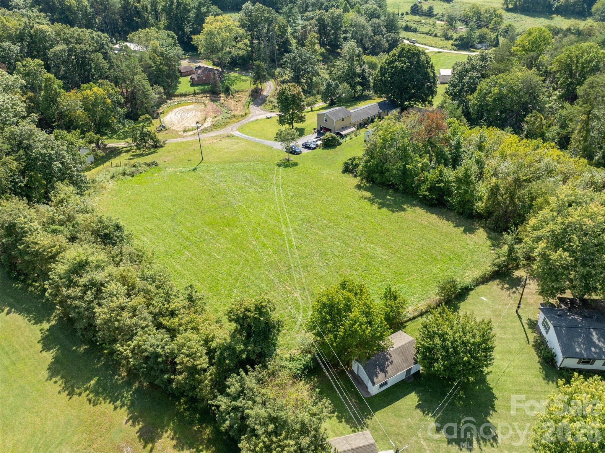Single Family Residence at 20 Cedar Farm Road, Asheville, photo 33 of 38