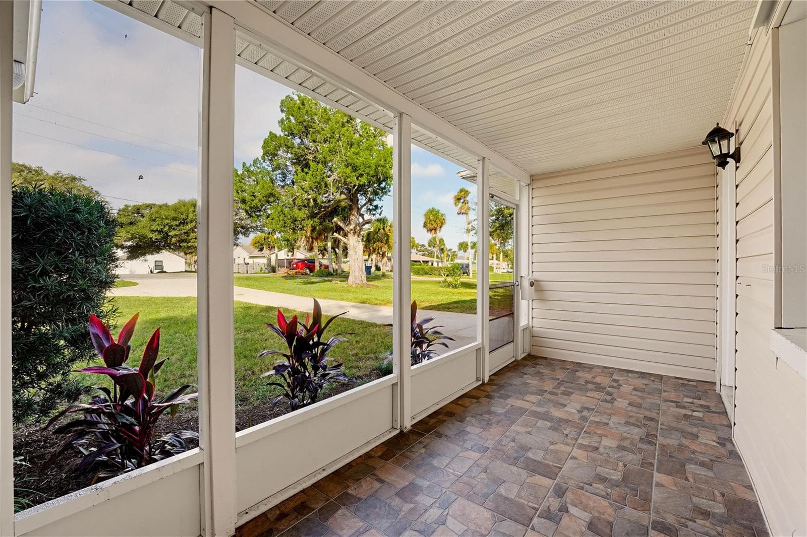 Single Family Residence at 1375 JOHN ANDERSON DR, ORMOND BEACH, photo 7 of 30