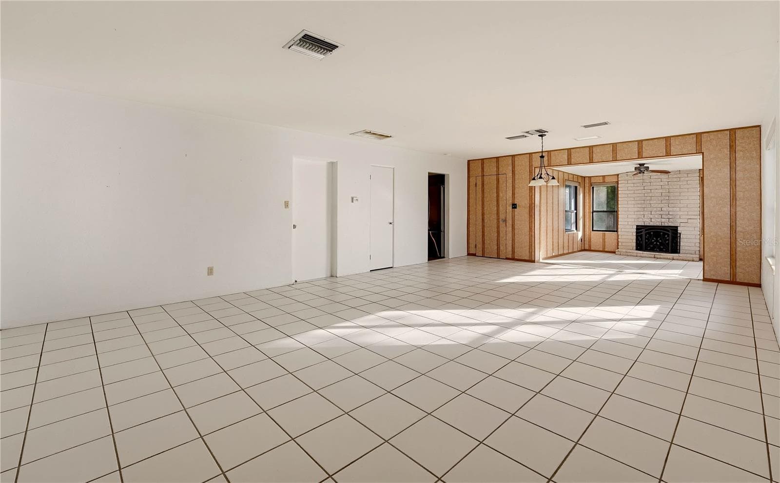 Single Family Residence at 1375 JOHN ANDERSON DR, ORMOND BEACH, photo 15 of 30