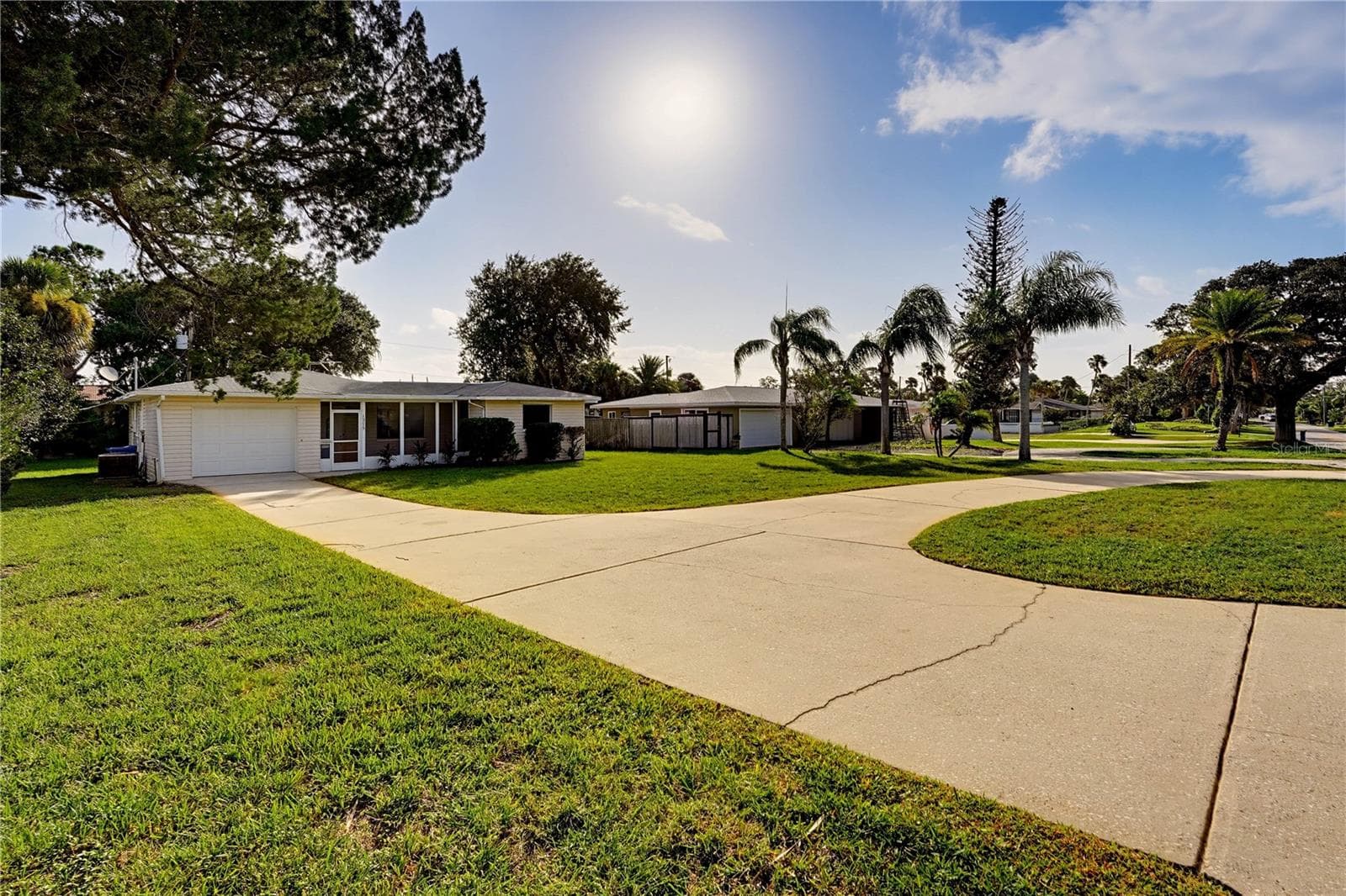 Single Family Residence at 1375 JOHN ANDERSON DR, ORMOND BEACH, photo 28 of 30