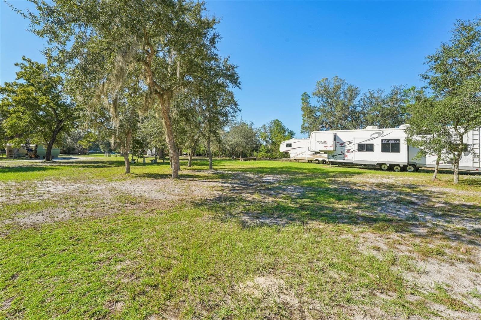 Manufactured Home at 879 COUSINTOWN RD, INTERLACHEN, photo 32 of 51