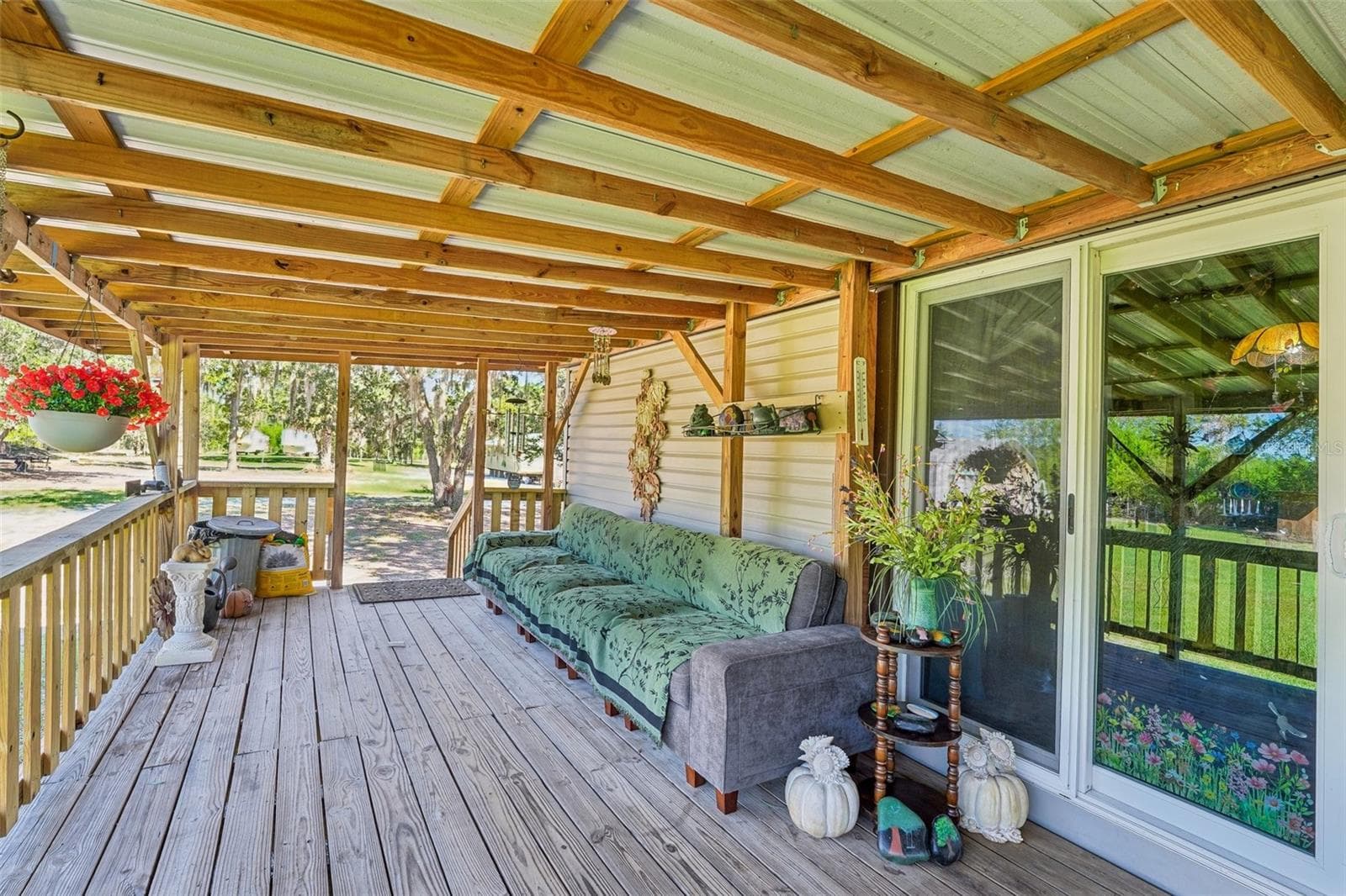 Manufactured Home at 879 COUSINTOWN RD, INTERLACHEN, photo 40 of 51