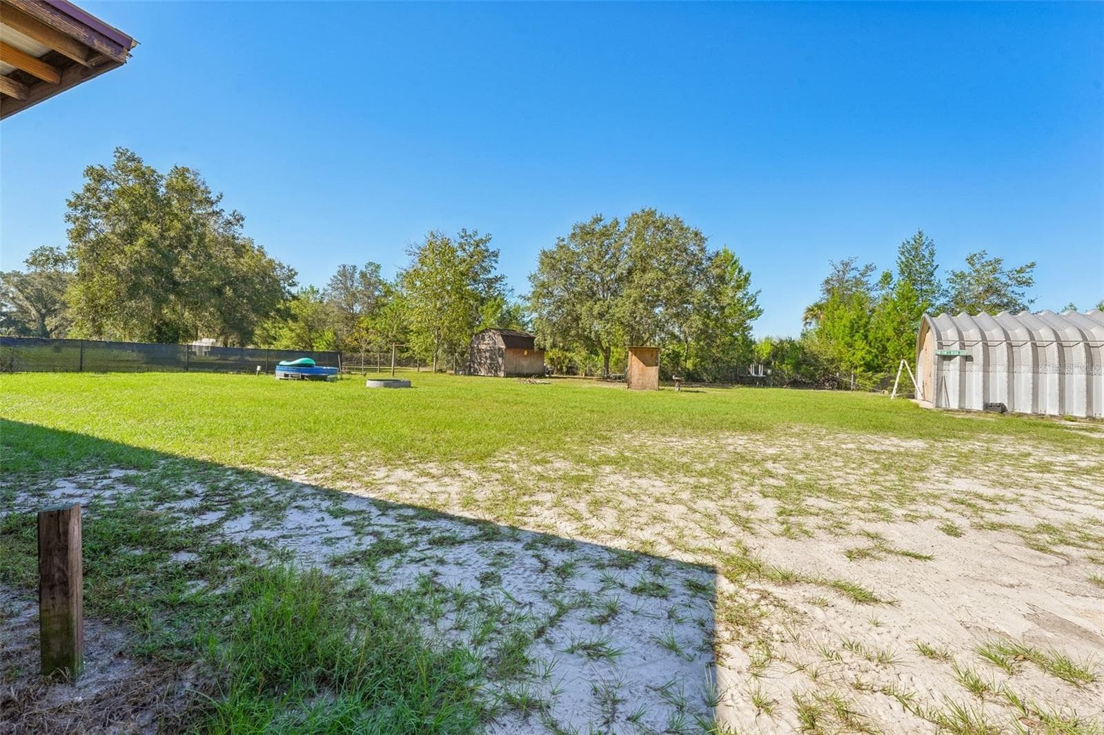 Manufactured Home at 879 COUSINTOWN RD, INTERLACHEN, photo 42 of 51