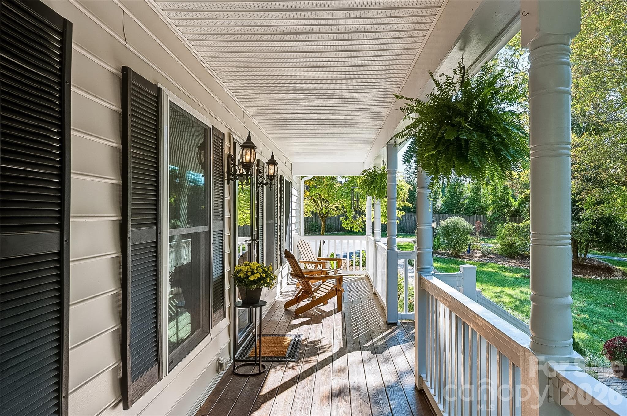 Front porch - 2122 N Rugby Road, Hendersonville