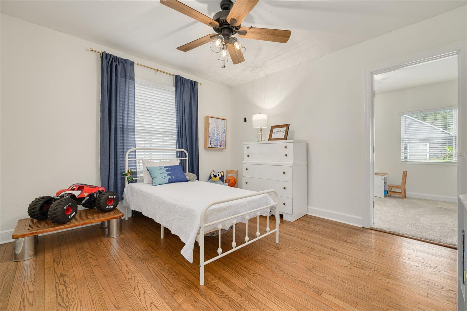 Single Family Residence at 729 26TH AVE N, ST PETERSBURG, photo 10 of 25
