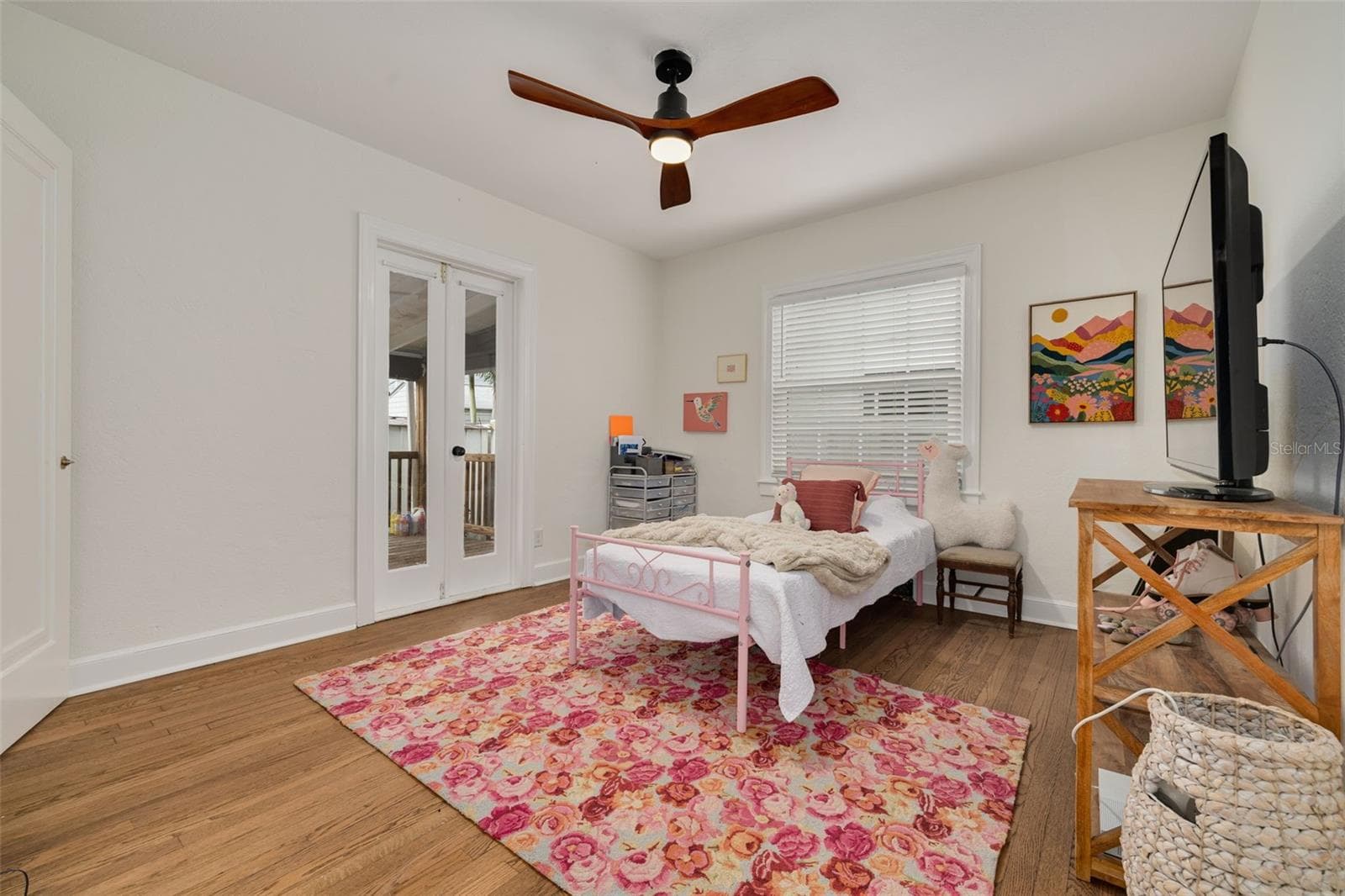 Single Family Residence at 729 26TH AVE N, ST PETERSBURG, photo 14 of 25