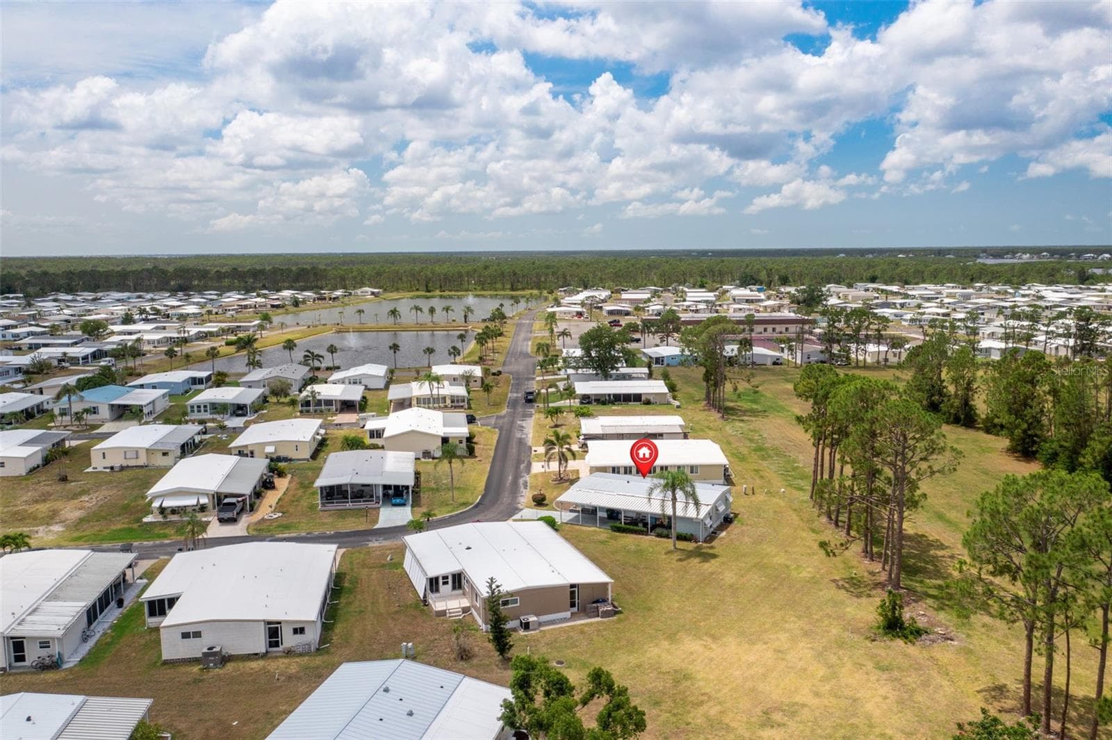 Manufactured Home at 412 VIVAR, NORTH PORT, photo 25 of 47