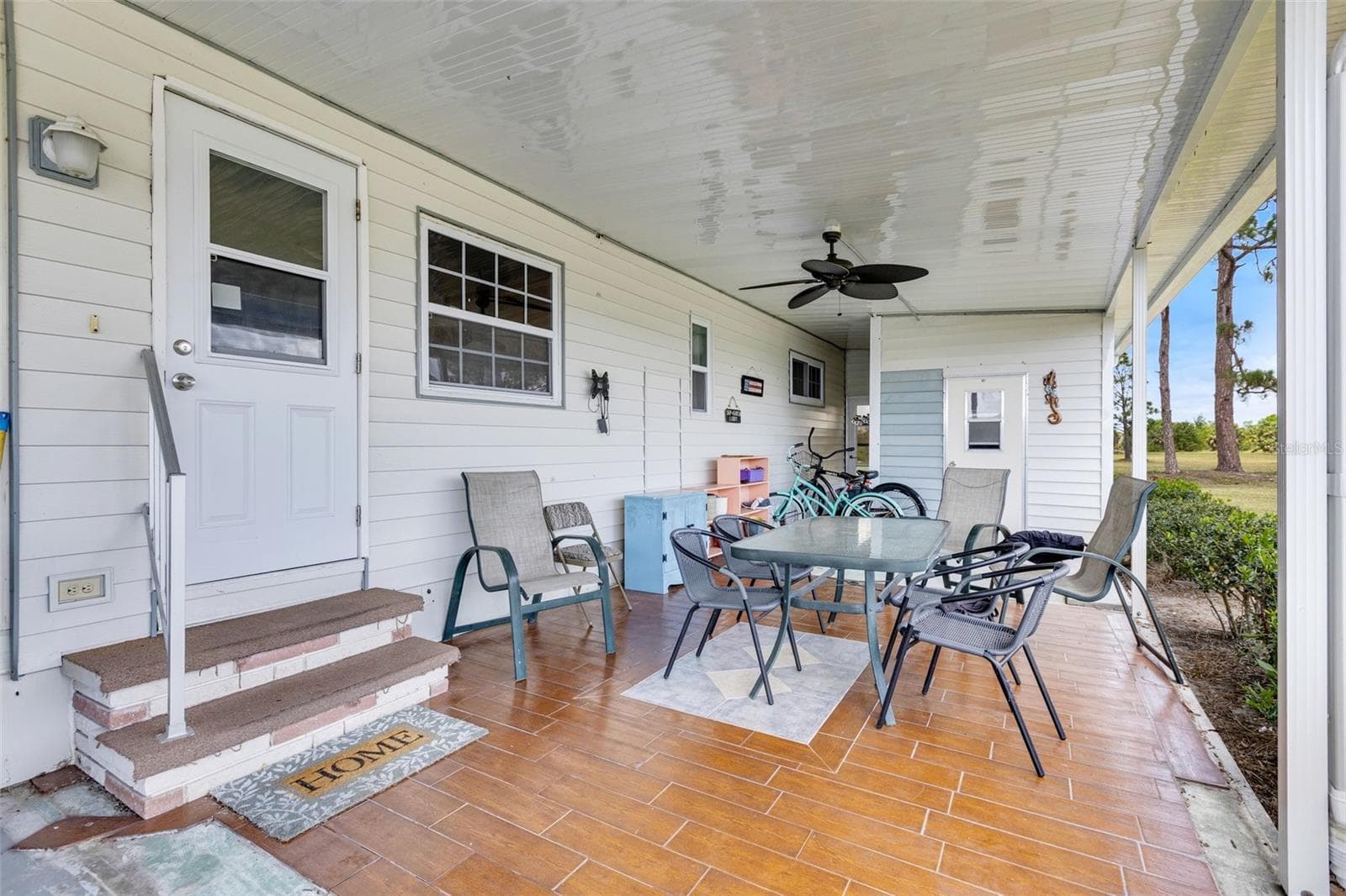 Manufactured Home at 412 VIVAR, NORTH PORT, photo 27 of 47