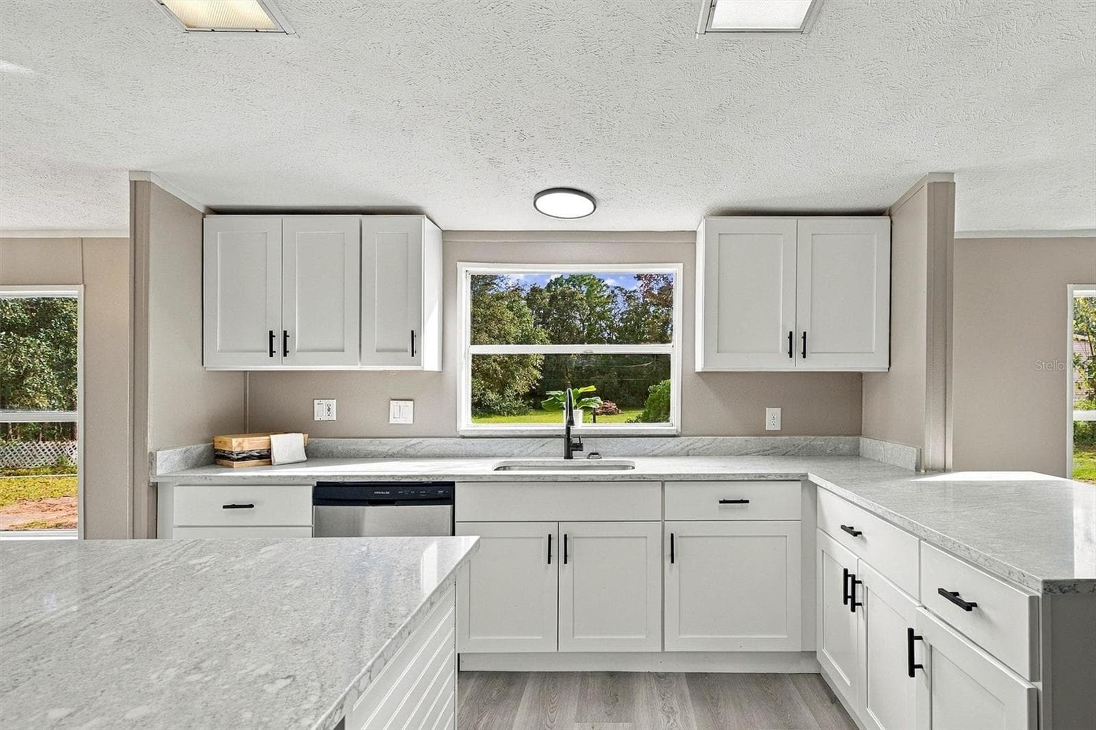 Manufactured Home at 5715 S FLORENCE PT, HOMOSASSA, photo 4 of 67