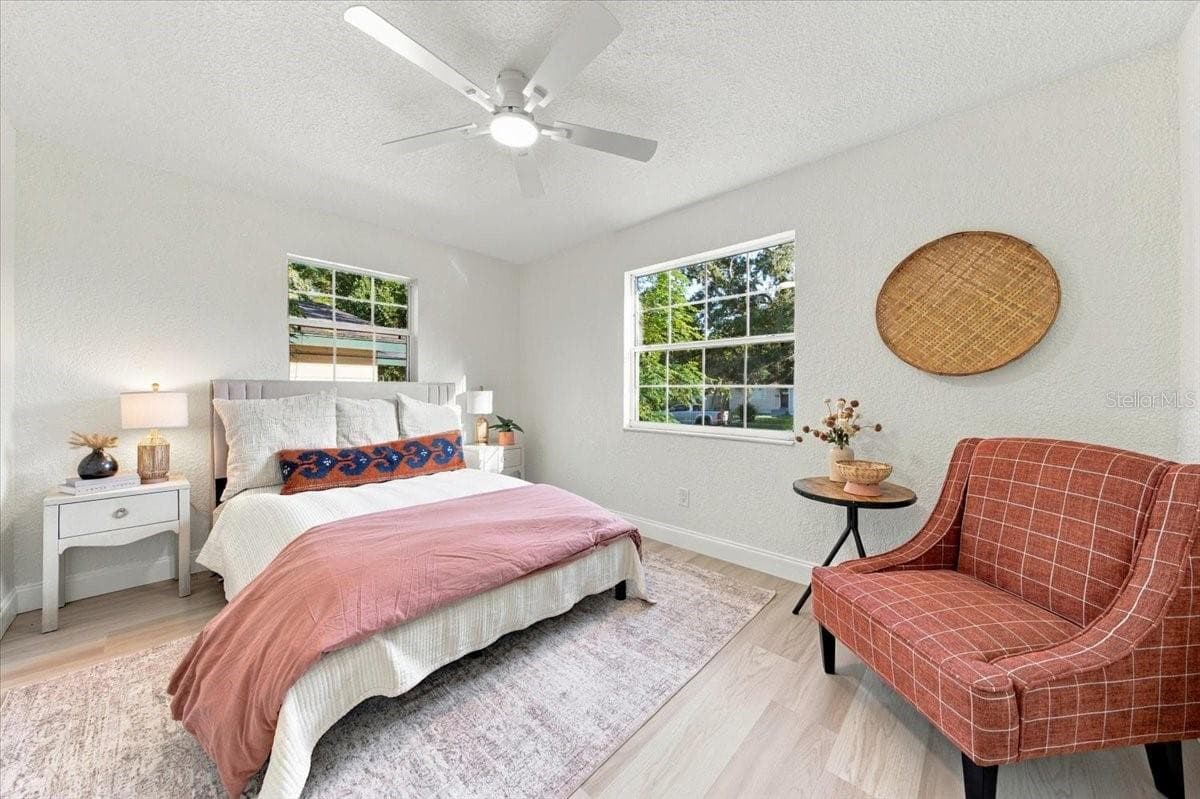 Single Family Residence at 6295 3RD AVE S, ST PETERSBURG, photo 20 of 36