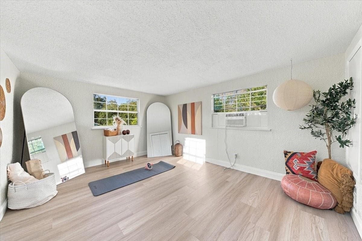 Single Family Residence at 6295 3RD AVE S, ST PETERSBURG, photo 34 of 36