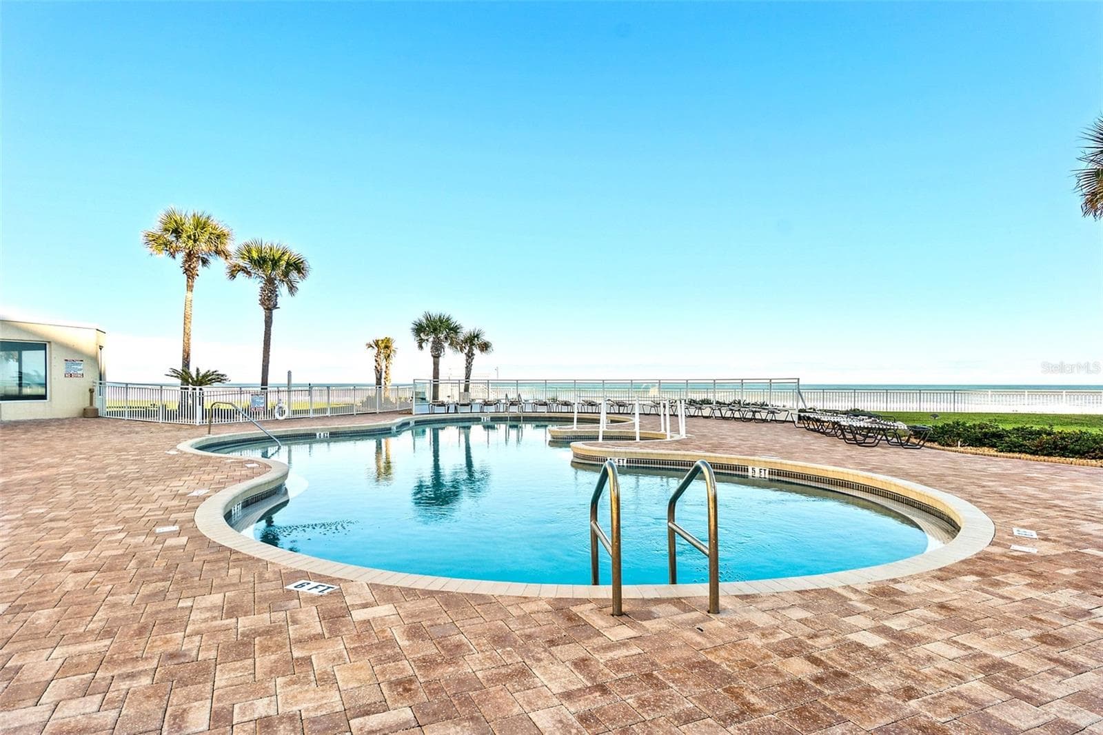 Condominium at 2545 S ATLANTIC AVE #1707, DAYTONA BEACH SHORES, photo 36 of 51