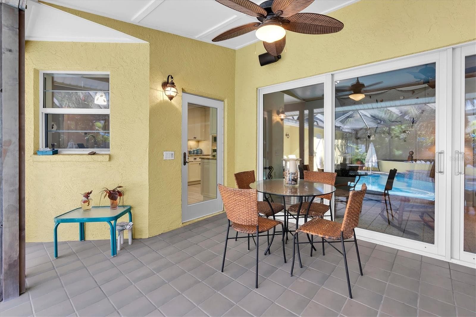 Single Family Residence at 7106 PALM DR, HOLMES BEACH, photo 43 of 61