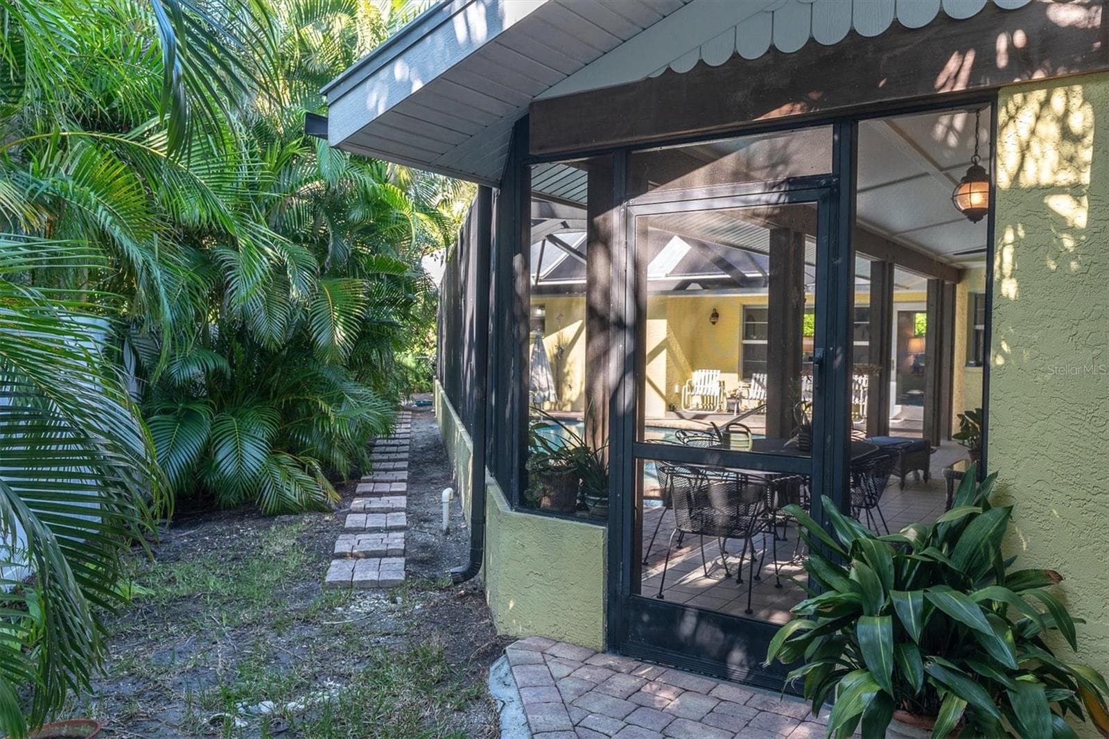 Single Family Residence at 7106 PALM DR, HOLMES BEACH, photo 50 of 61