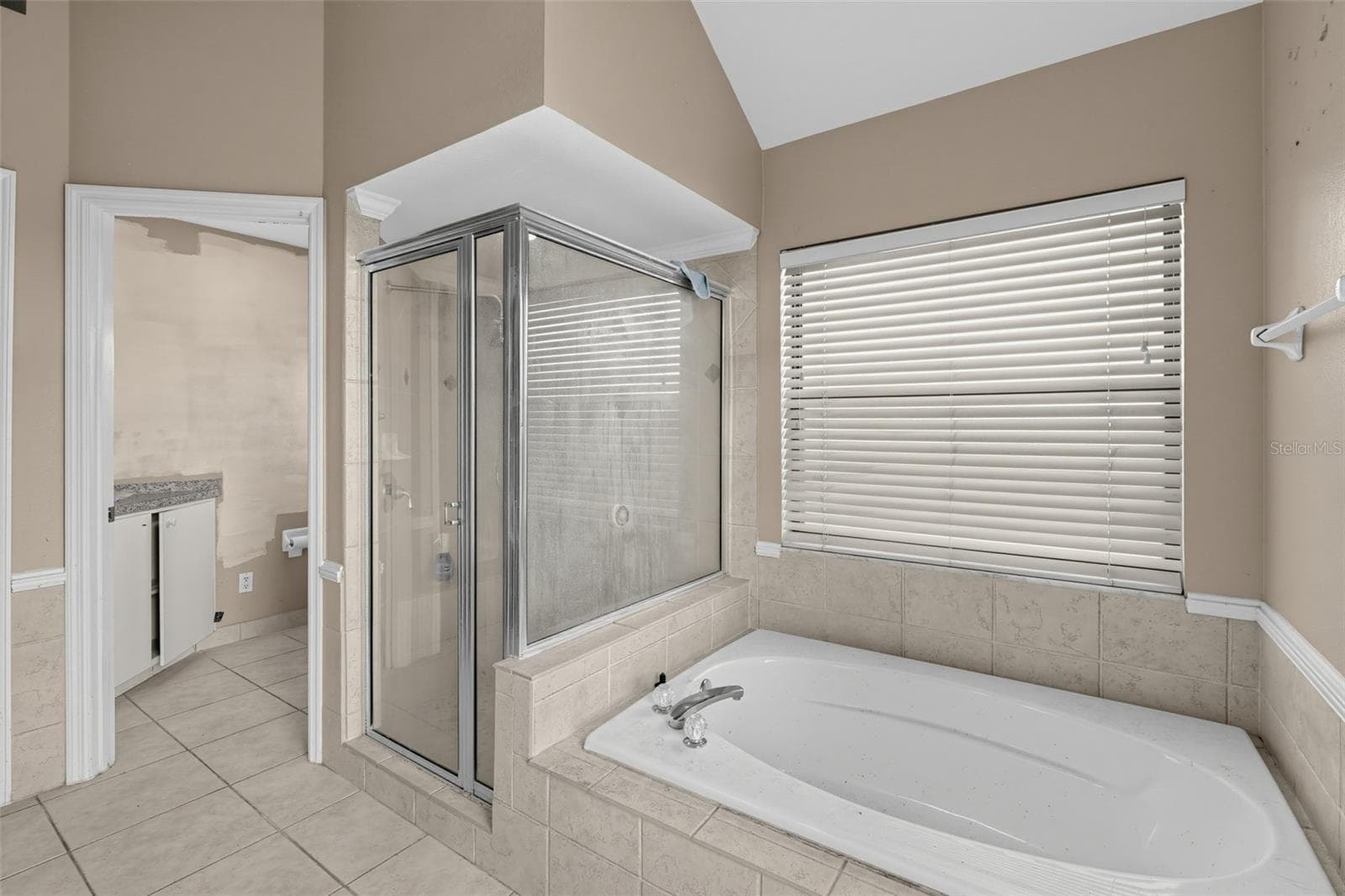 Single Family Residence at 4327 INWOOD LANDING DR, ORLANDO, photo 18 of 24
