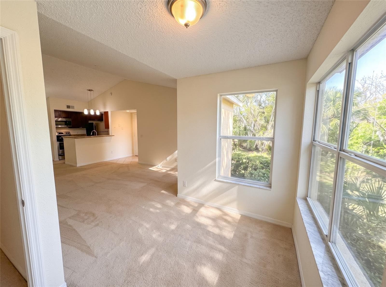 Condominium at 5124 CONROY RD #33, ORLANDO, photo 10 of 56