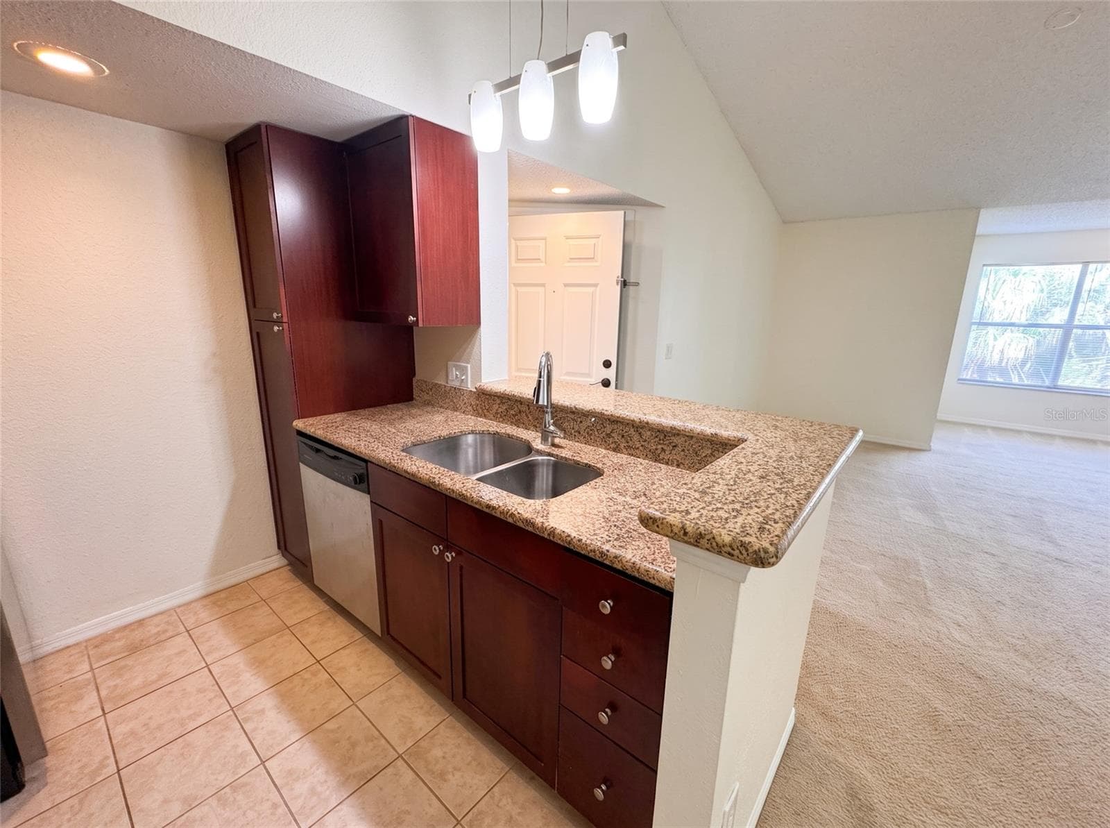 Condominium at 5124 CONROY RD #33, ORLANDO, photo 18 of 56