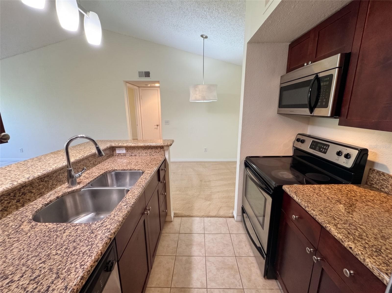 Condominium at 5124 CONROY RD #33, ORLANDO, photo 25 of 56
