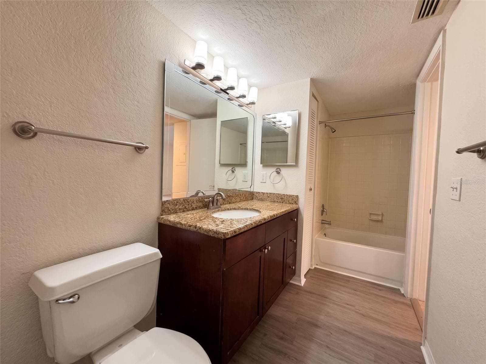 Condominium at 5124 CONROY RD #33, ORLANDO, photo 35 of 56