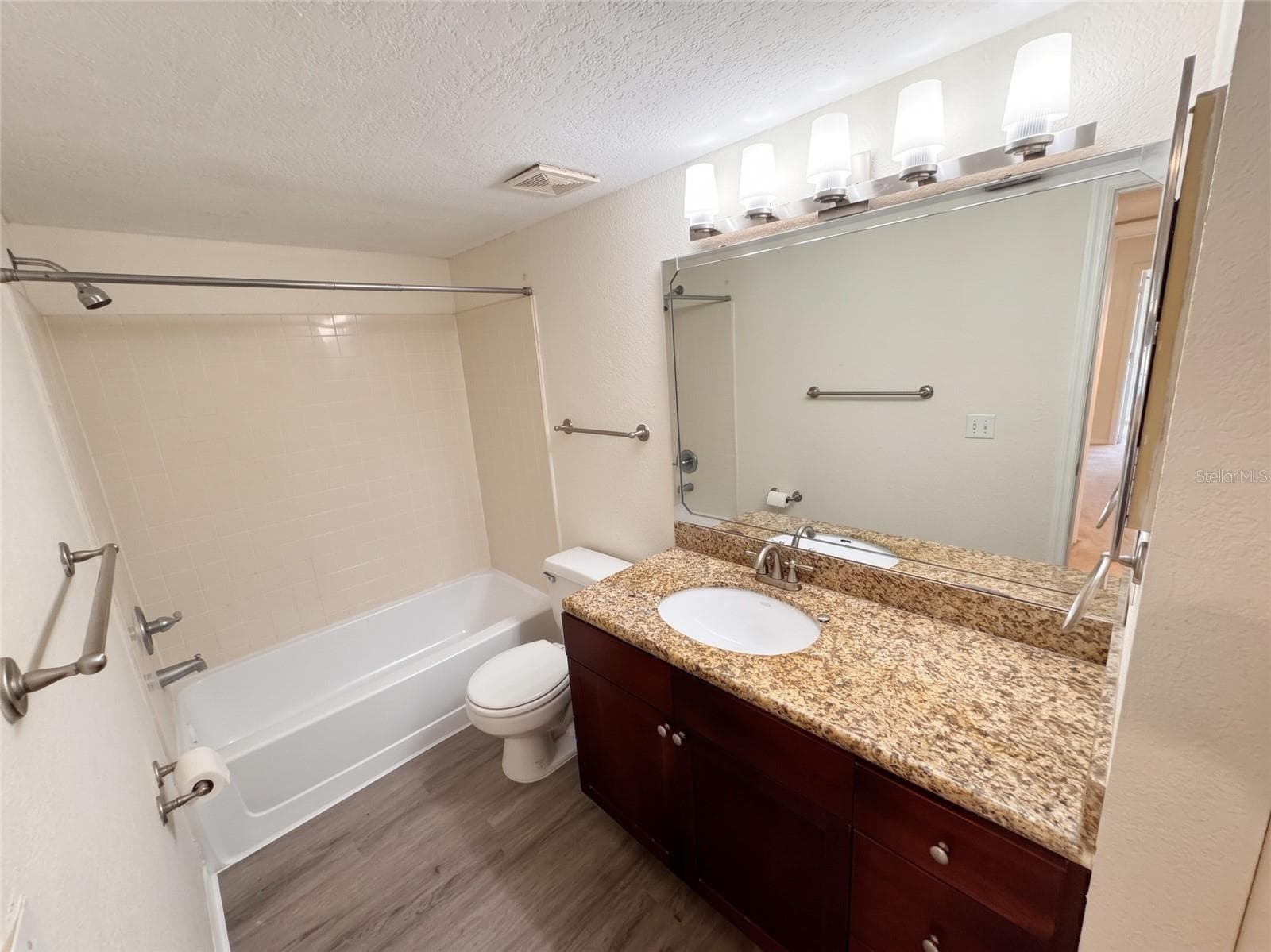 Condominium at 5124 CONROY RD #33, ORLANDO, photo 37 of 56