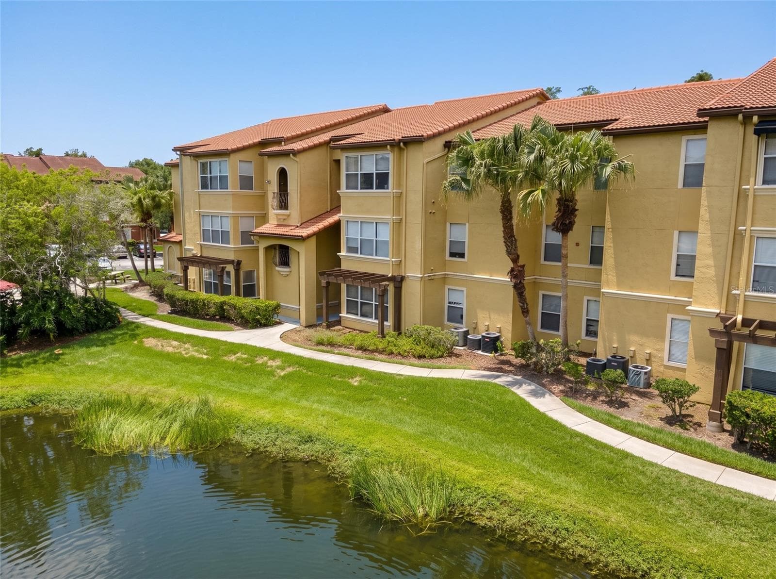 Condominium at 5124 CONROY RD #33, ORLANDO, photo 44 of 56